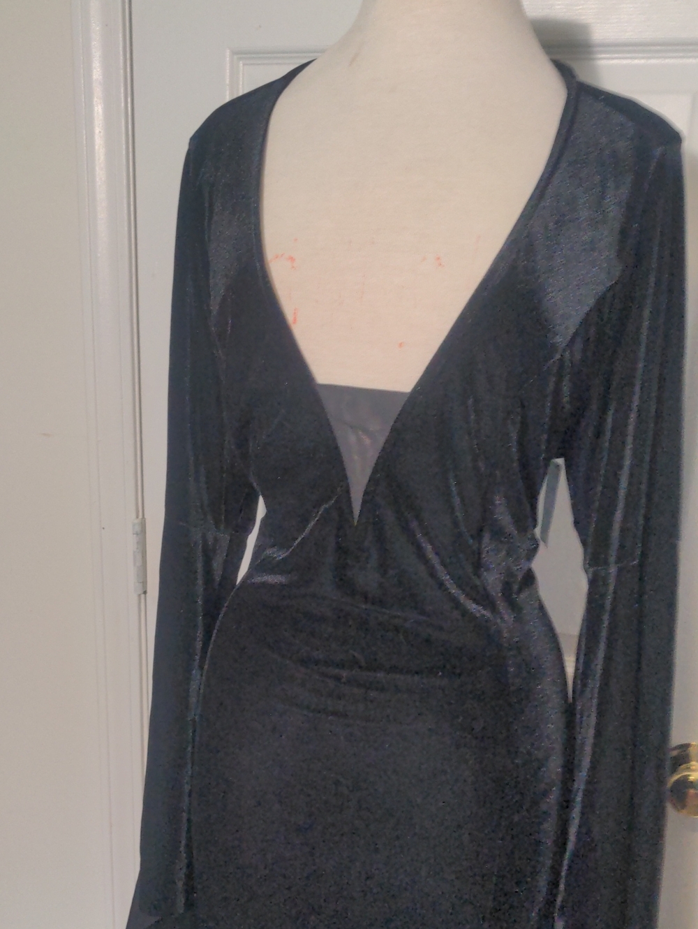 Hocus Pocus! Torrid Sz 2: Black Velvet & Lace Morticia + Elvira + Witch Gown - Picture 7 of 12